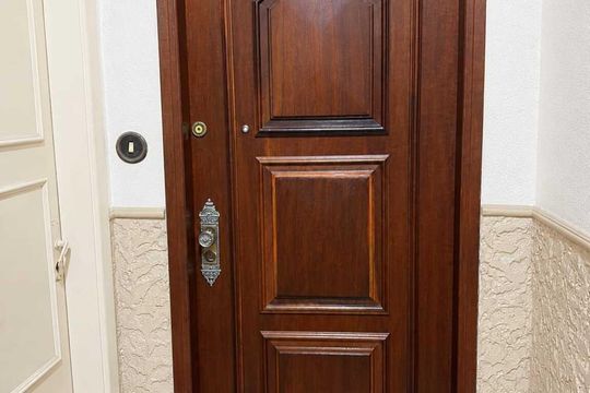 Entrada de apartamento para alugar com 2 quartos, 58m² em Olaria, Rio de Janeiro