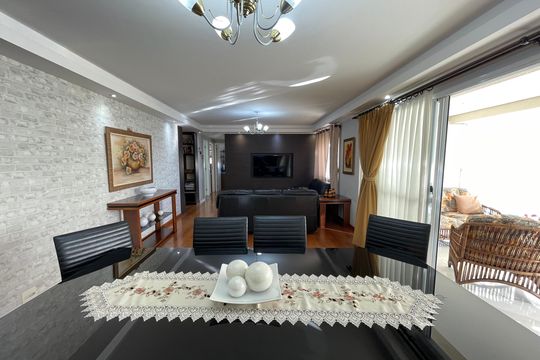 Sala de apartamento para alugar com 3 quartos, 134m² em Jardim Olympia, São Paulo