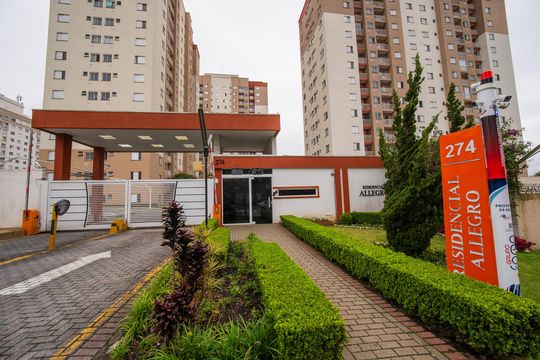 Fachada de apartamento à venda com 2 quartos, 48m² em Pinheirinho, Curitiba