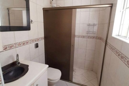 Banheiro Social de casa à venda com 2 quartos, 150m² em Vila Gomes Cardim, São Paulo
