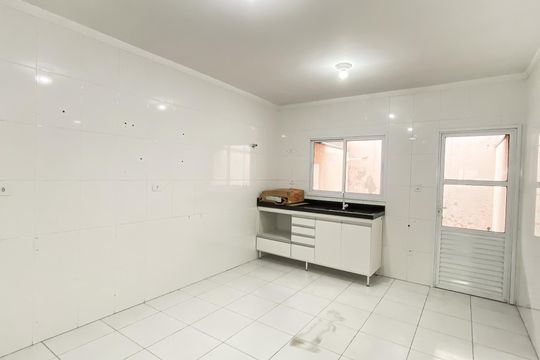 Cozinha de casa para alugar com 2 quartos, 105m² em Vila Curuçá Velha, São Paulo