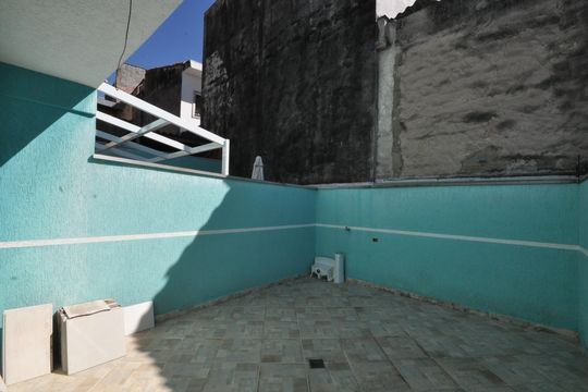 Quintal e área de serviço de casa à venda com 3 quartos, 142m² em Vila Paulistana, São Paulo