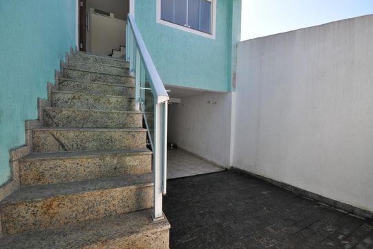 Garagem de casa à venda com 3 quartos, 142m² em Vila Paulistana, São Paulo