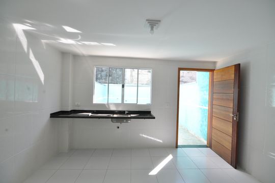 Cozinha de casa à venda com 3 quartos, 142m² em Vila Paulistana, São Paulo