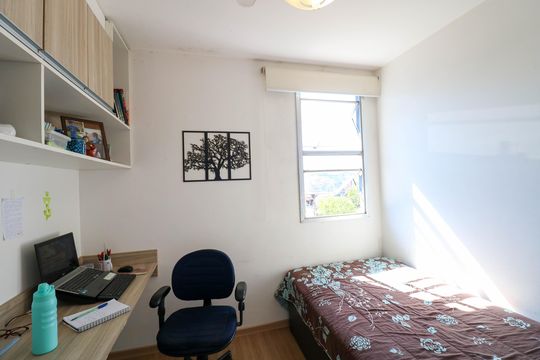 Quarto 1 de apartamento para alugar com 2 quartos, 60m² em Jardim Santa Josefina, São Paulo