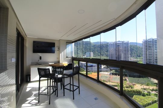 Sala - Varanda de apartamento à venda com 2 quartos, 86m² em Recreio dos Bandeirantes, Rio de Janeiro