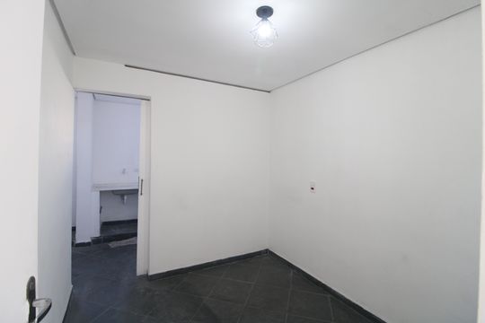 Quarto de casa para alugar com 1 quarto, 30m² em Praça Joaniza, São Paulo
