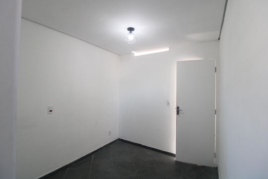 Quarto de casa para alugar com 1 quarto, 30m² em Praça Joaniza, São Paulo