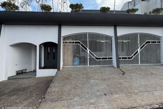 Fachada de casa à venda com 4 quartos, 187m² em Pinheirinho, Santo André