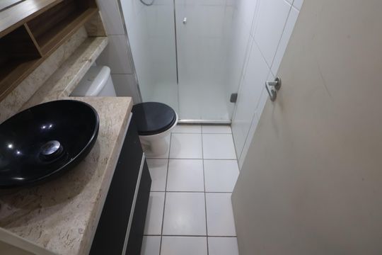 Banheiro de apartamento para alugar com 2 quartos, 44m² em Estância Velha, Canoas