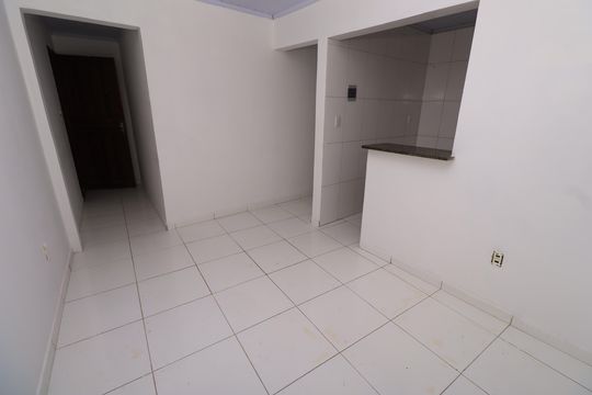 Sala de casa para alugar com 1 quarto, 60m² em Cabula Vi, Salvador