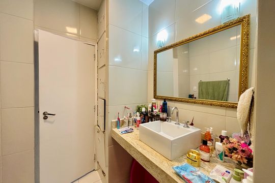 Apartamento à venda com 3 quartos, 95m² em Copacabana, Rio de Janeiro