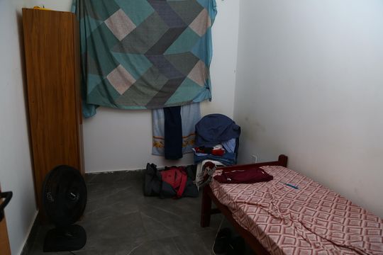 Quarto 1 de casa à venda com 5 quartos, 210m² em Vila Jardim Vitoria, Goiânia
