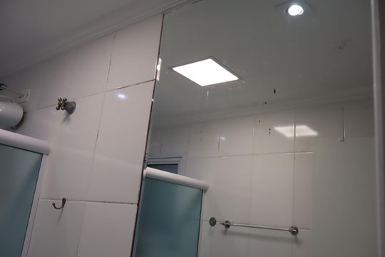 Banheiro suíte de casa à venda com 3 quartos, 152m² em Vila Rica, São Paulo