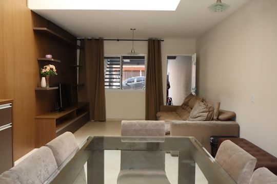 Sala de casa à venda com 3 quartos, 152m² em Vila Rica, São Paulo