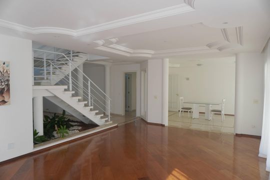 Sala de casa de condomínio para alugar com 4 quartos, 455m² em Residencial Morada dos Lagos, Barueri