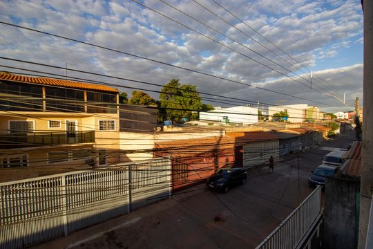 Casa à venda com 4 quartos, 180m² em Qnp 26, Brasília