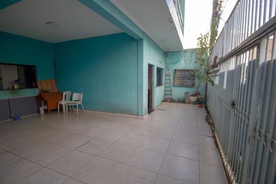 Casa à venda com 4 quartos, 180m² em Qnp 26, Brasília