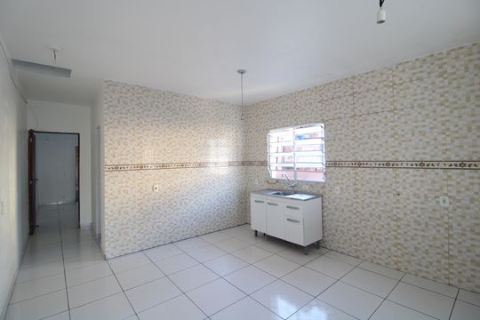 Cozinha de casa para alugar com 1 quarto, 50m² em Jardim Novo Horizonte, São Paulo