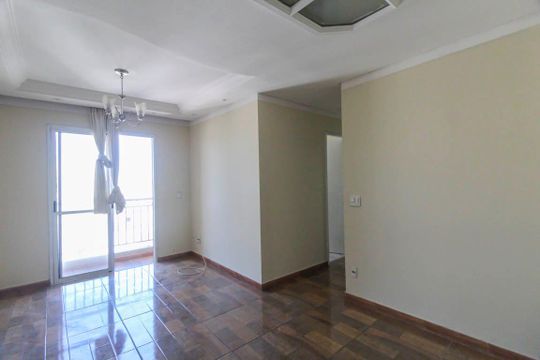 Apartamento para alugar com 3 quartos, 70m² em Vila Antonieta, São Paulo