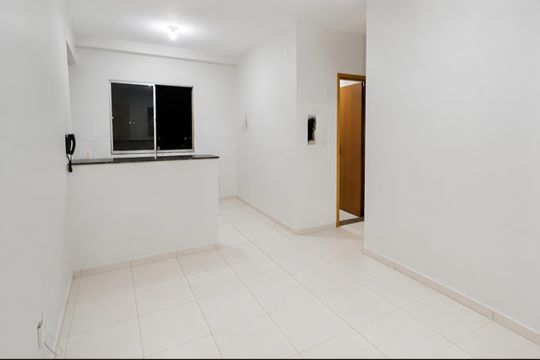 Apartamento para alugar com 2 quartos, 43m² em Jardim Holanda, Uberlândia