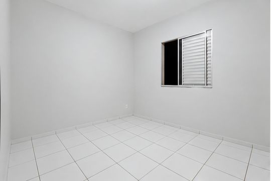 Quarto 1 de apartamento para alugar com 2 quartos, 43m² em Jardim Holanda, Uberlândia