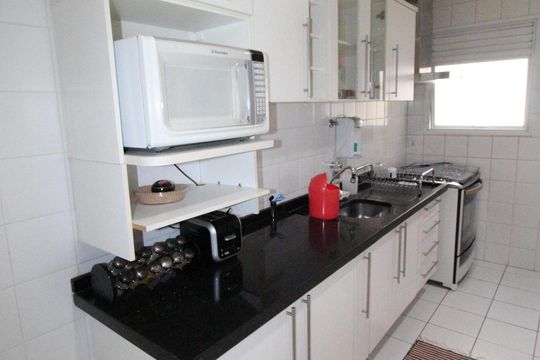 Cozinha de apartamento para alugar com 3 quartos, 150m² em Vila Ema, São José dos Campos