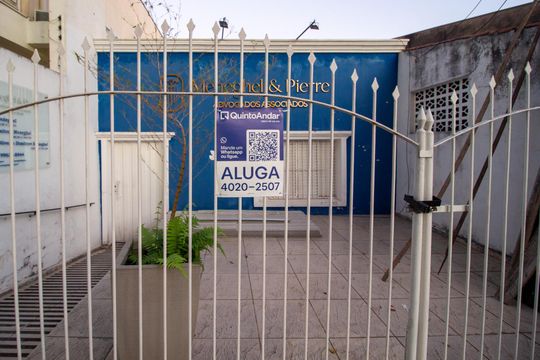 Fachada de casa para alugar com 2 quartos, 124m² em Vila Hortência, Sorocaba
