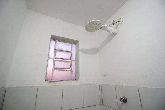 Banheiro de casa para alugar com 2 quartos, 124m² em Vila Hortência, Sorocaba