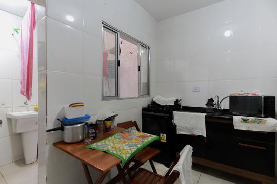 Cozinha de casa de condomínio para alugar com 2 quartos, 57m² em Vila Aurora (zona Norte), São Paulo