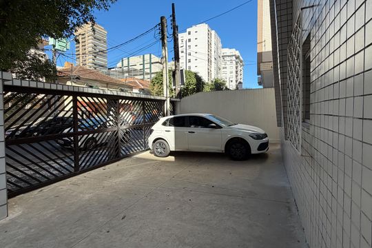 Garagem de kitnet/studio para alugar com 1 quarto, 32m² em Aparecida, Santos