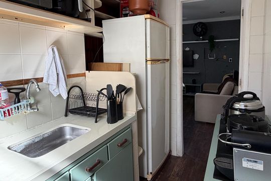 Cozinha de kitnet/studio para alugar com 1 quarto, 32m² em Aparecida, Santos