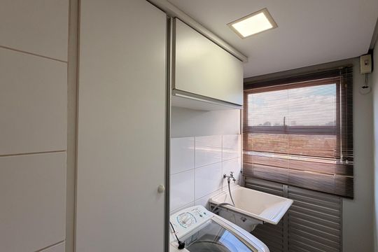 Cozinha e Área de Serviço de apartamento para alugar com 2 quartos, 72m² em Parque Amazonia, Goiânia