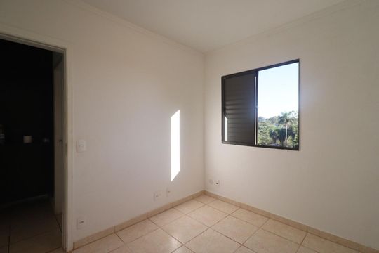 Quarto 2 de apartamento para alugar com 2 quartos, 48m² em Jardim Jose Sampaio Junior, Ribeirão Preto