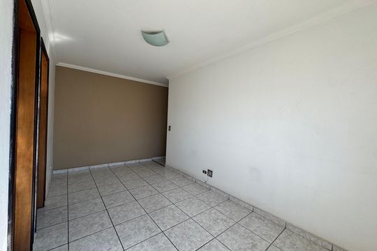 Sala de apartamento para alugar com 2 quartos, 50m² em São Pedro, Osasco