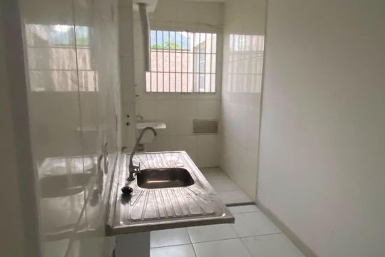Cozinha de apartamento à venda com 2 quartos, 45m² em Campo Grande, Rio de Janeiro