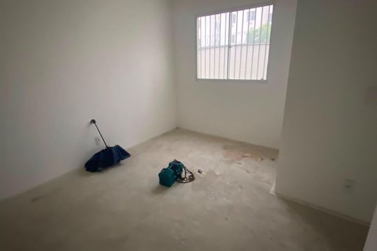 Sala de apartamento à venda com 2 quartos, 45m² em Campo Grande, Rio de Janeiro