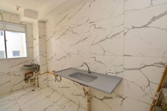Cozinha de apartamento para alugar com 2 quartos, 40m² em Nova Brasília, Salvador