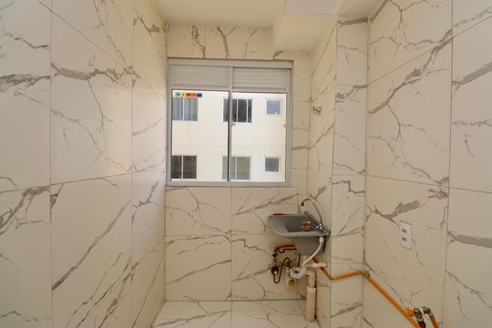 Área de Serviço de apartamento para alugar com 2 quartos, 40m² em Nova Brasília, Salvador