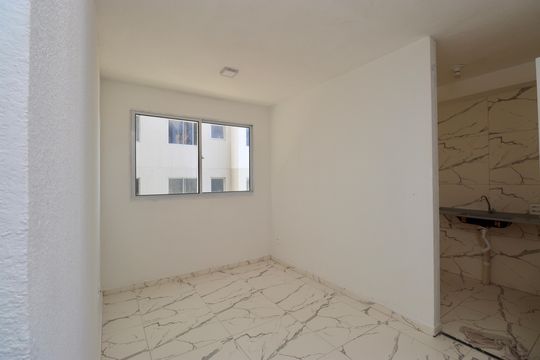 Sala de apartamento para alugar com 2 quartos, 40m² em Nova Brasília, Salvador