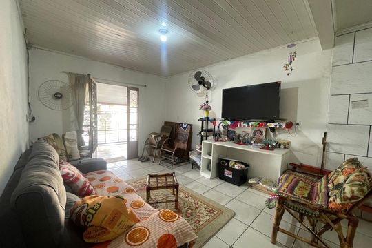 Casa para alugar com 2 quartos, 150m² em Santos Dumont, São Leopoldo