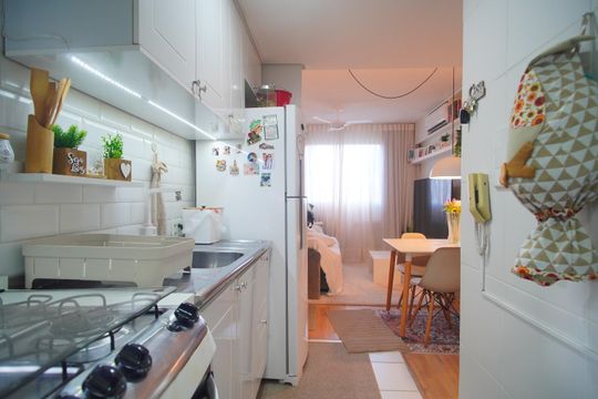cozinha de apartamento à venda com 2 quartos, 43m² em Santos Dumont, São Leopoldo