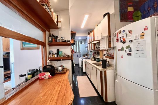Cozinha de apartamento à venda com 1 quarto, 68m² em Jardim Botânico, Rio de Janeiro