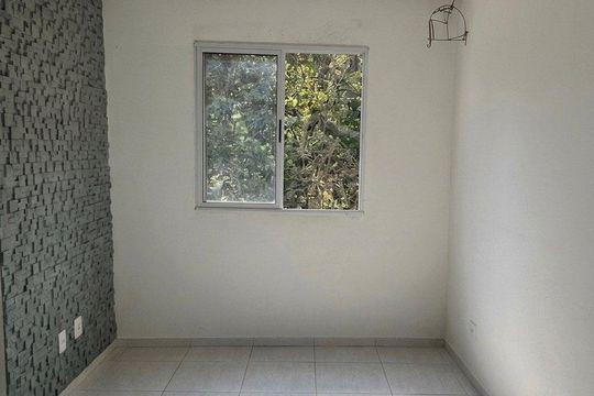 Sala de apartamento para alugar com 2 quartos, 45m² em Jardim Central, Cotia