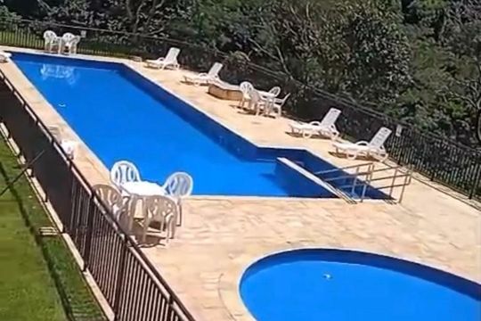 Piscina de apartamento para alugar com 2 quartos, 45m² em Jardim Central, Cotia