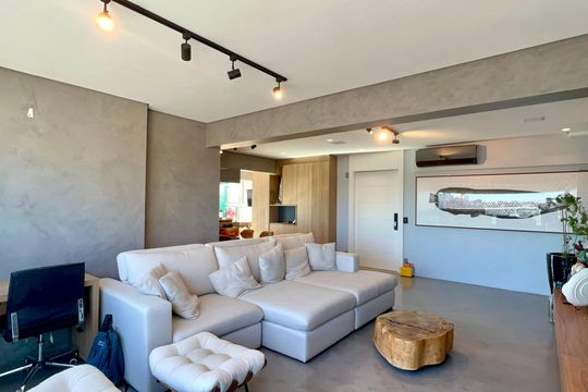 Sala de apartamento para alugar com 3 quartos, 200m² em Pinheiros, São Paulo