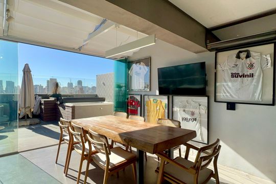 Varanda Gourmet de apartamento para alugar com 3 quartos, 200m² em Pinheiros, São Paulo