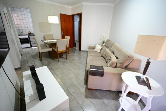 Apartamento à venda com 2 quartos, 56m² em Setor Bueno, Goiânia