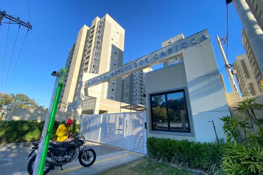 Apartamento à venda com 2 quartos, 40m² em Del Castilho, Rio de Janeiro