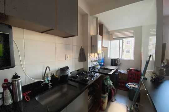 Apartamento à venda com 2 quartos, 40m² em Del Castilho, Rio de Janeiro
